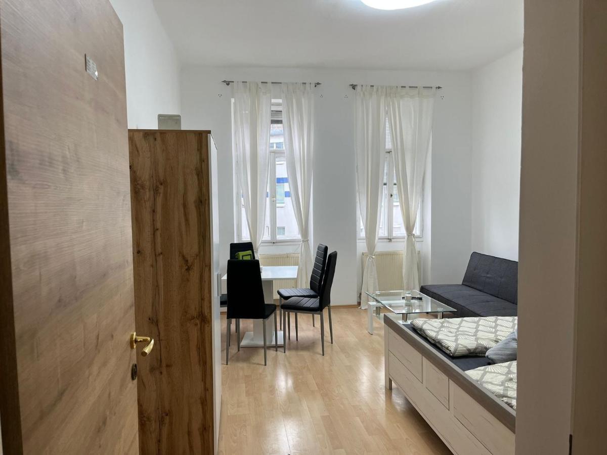Family Apartment 5P Kl Wien Eksteriør bilde