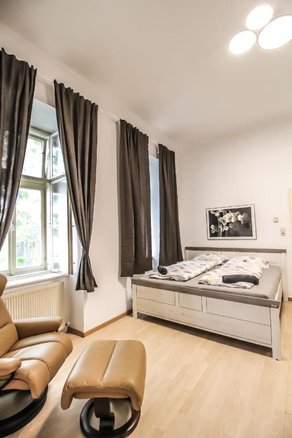 Family Apartment 5P Kl Wien Eksteriør bilde